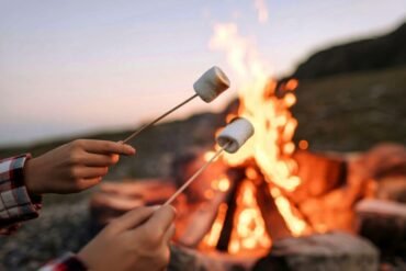 Bonfire night during a slow travel experience